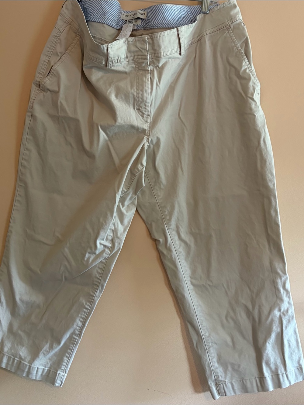 Tommy Hilfiger  Light Khaki Casual Pants capris